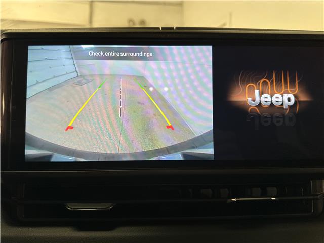 2024 Jeep Wrangler Sahara (Stk: 43664J) in Belleville - Image 21 of 32