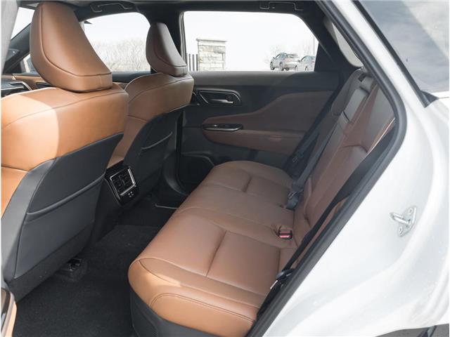 2026 Toyota Crown Signia Limited (Stk: 36558) in Aurora - Image 27 of 31