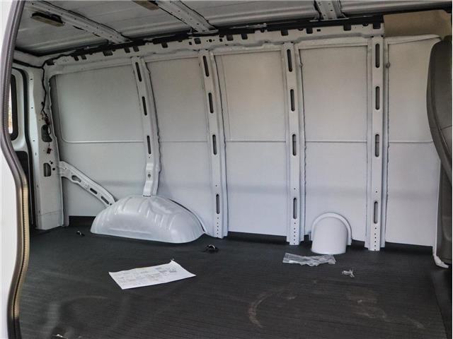 2025 GMC Savana 3500 Work Van (Stk: 25SAV35) in Virgil - Image 17 of 23