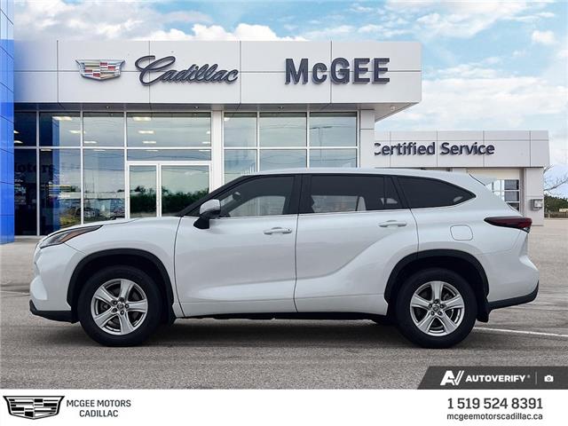 2024 Toyota Highlander LE (Stk: A564108) in Goderich - Image 2 of 28
