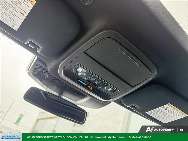 2023 Ford Explorer ST-Line (Stk: D55244A) in London - Image 25 of 29