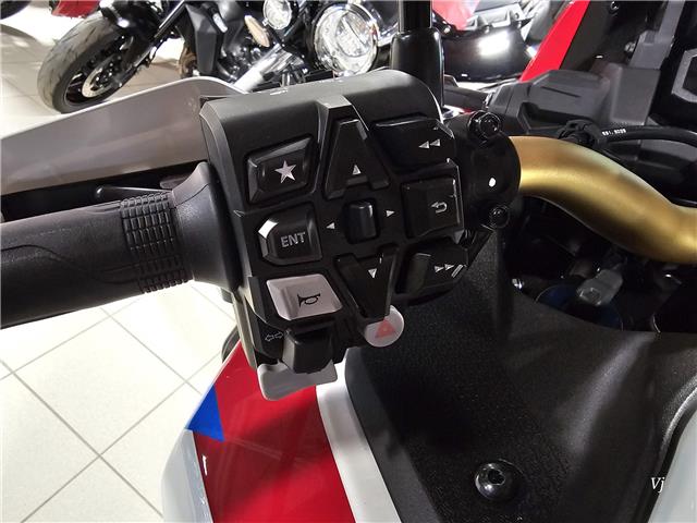 2026 Honda AFRICA TWIN ADVENTURE SPORTS ES DCT LE (Stk: 26HS-017) in Grande Prairie - Image 8 of 16