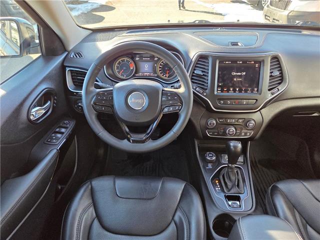2023 Jeep Cherokee Altitude (Stk: 7106) in Calgary - Image 7 of 9
