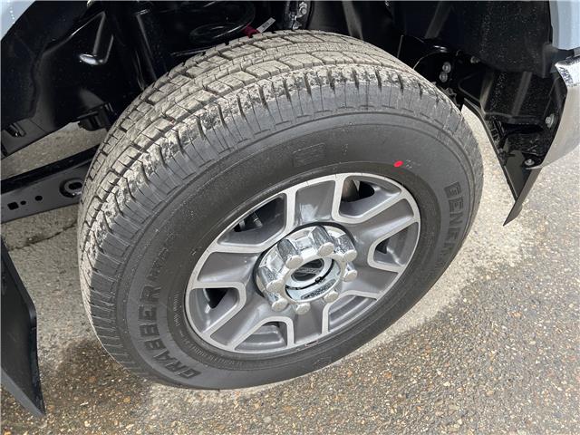 2026 Ford F-350 Lariat (Stk: 26T982) in CRESTON - Image 10 of 27