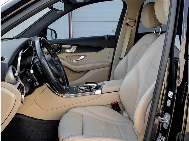 2019 Mercedes-Benz GLC 300 Base (Stk: P2284) in BELLEVILLE - Image 10 of 20