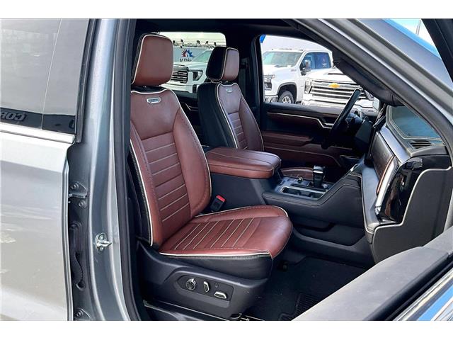 2024 GMC Sierra 1500 Denali Ultimate (Stk: 68642U) in Calgary - Image 7 of 34