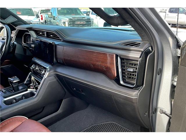 2024 GMC Sierra 1500 Denali Ultimate (Stk: 68642U) in Calgary - Image 16 of 34