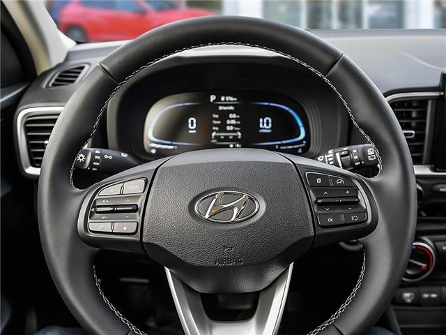 2026 Hyundai Venue Essential w/Two-Tone (Stk: 262060) in Aurora - Image 13 of 23