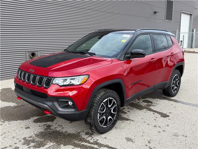 2026 Jeep Compass Trailhawk (Stk: 26211) in London - Image 1 of 26