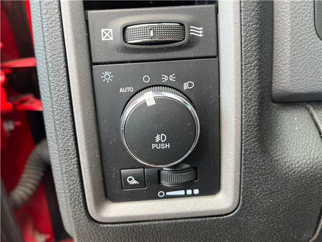 2020 RAM 1500 Classic ST (Stk: 26-818A) in Sarnia - Image 14 of 26