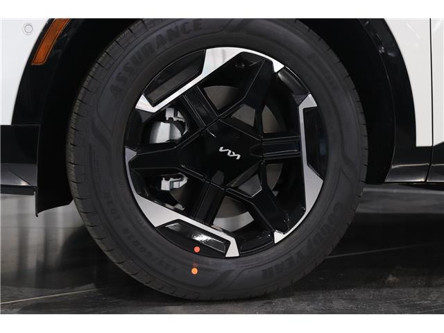 2026 Kia Sportage Hybrid SX w/Red Interior (Stk: 27087) in Edmonton - Image 12 of 33