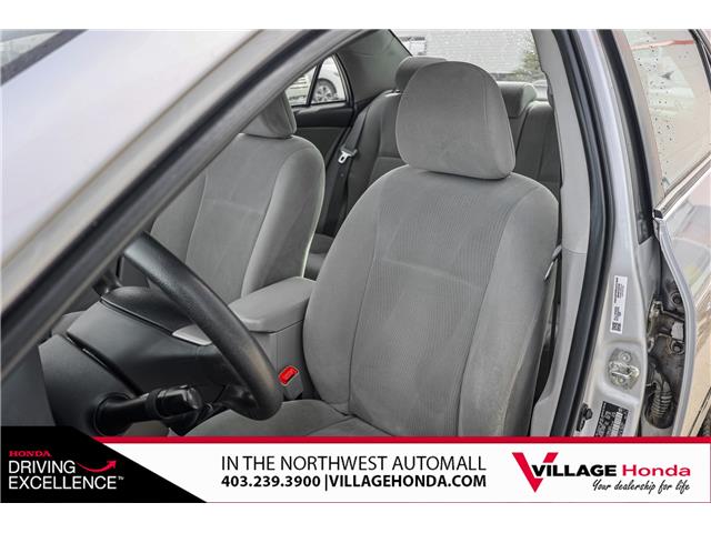 2011 Toyota Corolla LE (Stk: B9018A) in Calgary - Image 12 of 27