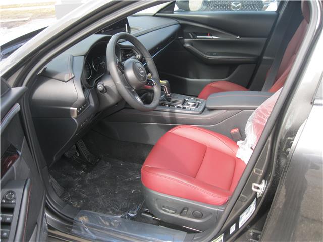 2026 Mazda CX-30 GT (Stk: 26008) in Stratford - Image 5 of 6