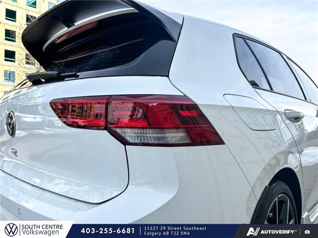 2024 Volkswagen Golf R Base (Stk: ST-319A) in Calgary - Image 10 of 22 2024 Volkswagen Golf R Base (Stk: ST-319A) in Calgary - Image 10 of 22