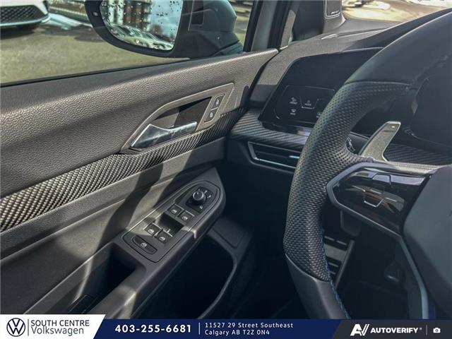 2024 Volkswagen Golf R Base (Stk: ST-319A) in Calgary - Image 15 of 22 2024 Volkswagen Golf R Base (Stk: ST-319A) in Calgary - Image 15 of 22