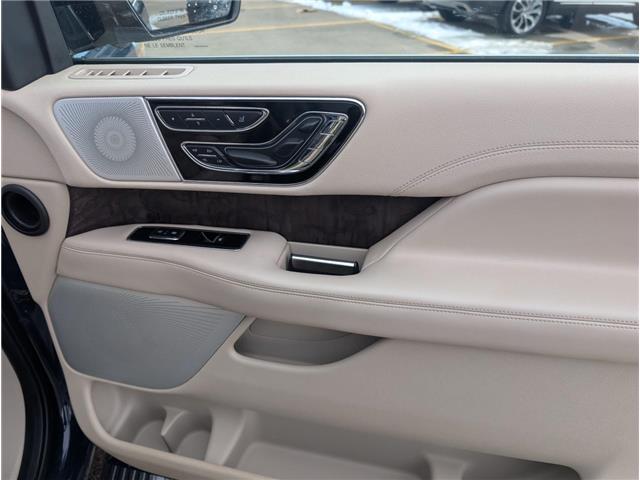 2019 Lincoln Navigator Reserve (Stk: S-2262A) in Calgary - Image 12 of 30