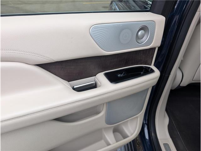 2019 Lincoln Navigator Reserve (Stk: S-2262A) in Calgary - Image 20 of 30