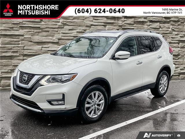 2018 Nissan Rogue SV (Stk: 805149) in North Vancouver - Image 1 of 24
