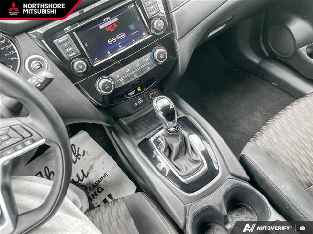 2018 Nissan Rogue SV (Stk: 805149) in North Vancouver - Image 17 of 24