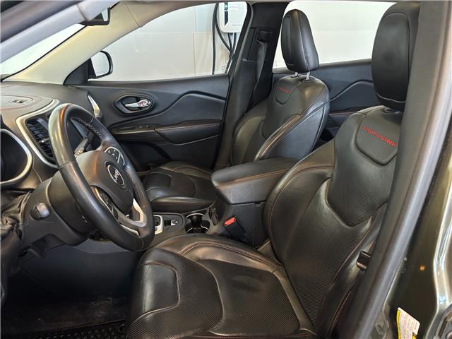 2016 Jeep Cherokee Trailhawk (Stk: 260106A) in Mississauga - Image 10 of 17