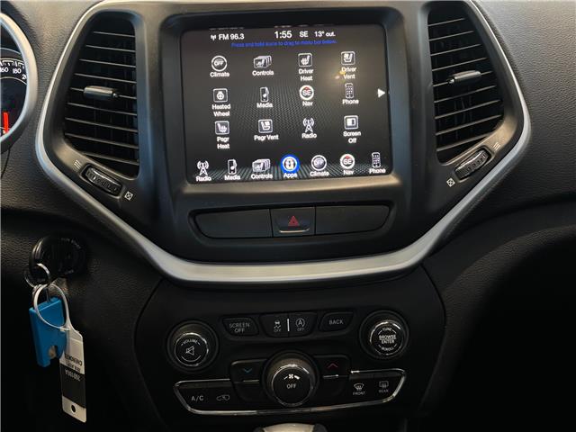 2016 Jeep Cherokee Trailhawk (Stk: 260106A) in Mississauga - Image 15 of 17