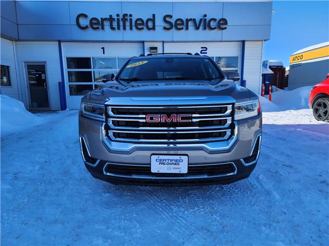 2023 GMC Acadia SLE (Stk: 31329AA) in The Pas - Image 2 of 12