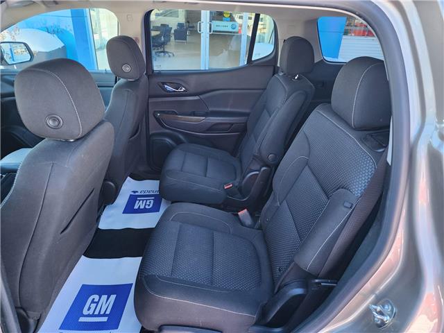 2023 GMC Acadia SLE (Stk: 31329AA) in The Pas - Image 7 of 12