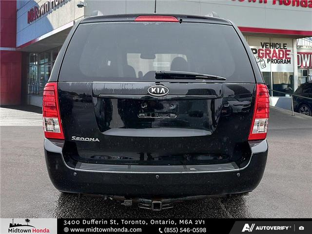 2011 Kia Sedona LX (Stk: B2501759) in North York - Image 9 of 29