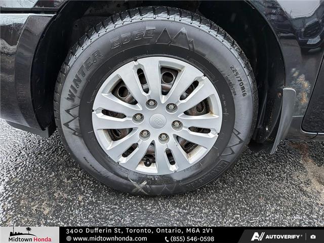 2011 Kia Sedona LX (Stk: B2501759) in North York - Image 10 of 29
