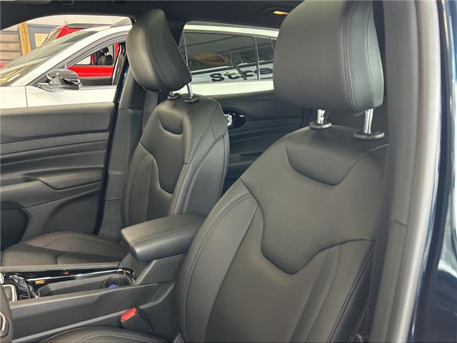 2026 Jeep Compass Limited (Stk: 26-0072) in Toronto - Image 7 of 16