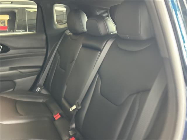 2026 Jeep Compass Limited (Stk: 26-0072) in Toronto - Image 9 of 16