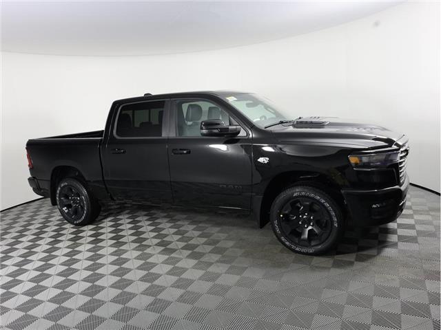 2026 RAM 1500 Sport 4x4 Crew Cab 5'7  Box (Stk: 26T186) in Calgary - Image 5 of 20