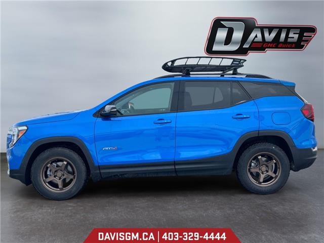 2024 GMC Terrain AT4 (Stk: 301157) in Lethbridge - Image 2 of 20