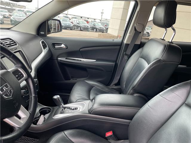 2016 Dodge Journey R/T in Charlottetown - Image 12 of 17