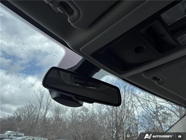 2022 RAM 1500 Classic SLT (Stk: 165381) in London - Image 16 of 22