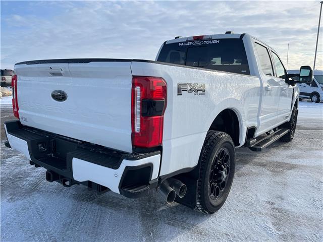 2026 Ford F-350 Lariat (Stk: T32232) in Hague - Image 8 of 13