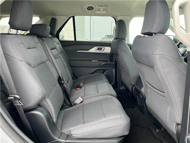 2026 Ford Explorer Active (Stk: T49323) in Hague - Image 12 of 13
