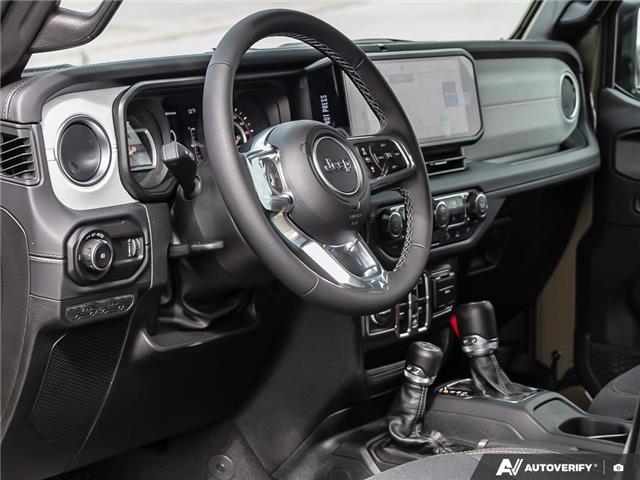 2026 Jeep Wrangler Sahara (Stk: T5013) in Welland - Image 13 of 27