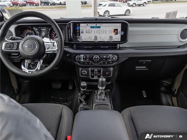 2026 Jeep Wrangler Sahara (Stk: T5013) in Welland - Image 25 of 27