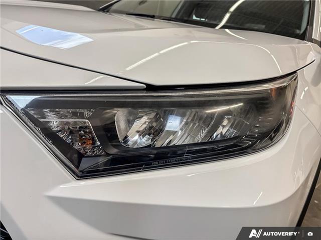 2021 Toyota RAV4 LE (Stk: 165391) in London - Image 8 of 26