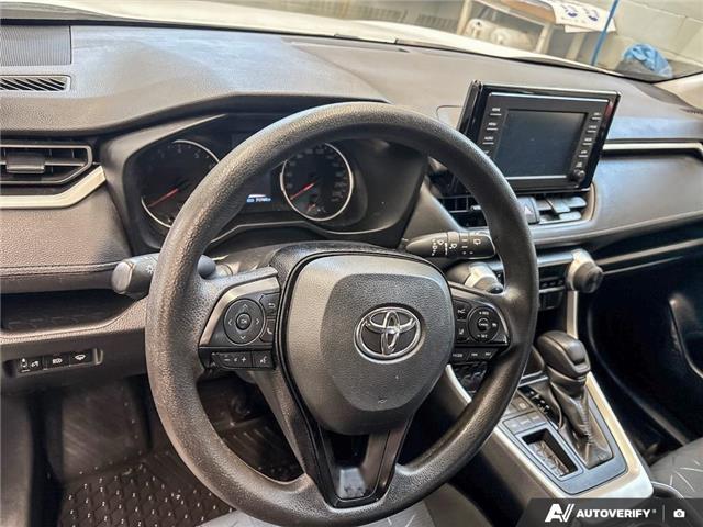 2021 Toyota RAV4 LE (Stk: 165391) in London - Image 14 of 26