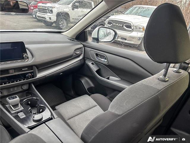 2024 Nissan Rogue SV Moonroof (Stk: 165443) in London - Image 22 of 23