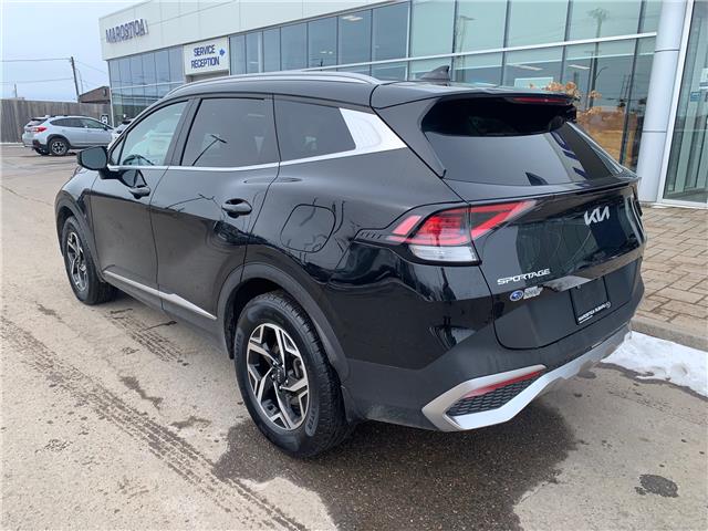 2023 Kia Sportage LX (Stk: 32954A) in Thunder Bay - Image 6 of 13