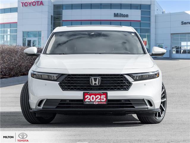 2025 Honda Accord Hybrid Touring (Stk: 800968) in Milton - Image 2 of 30
