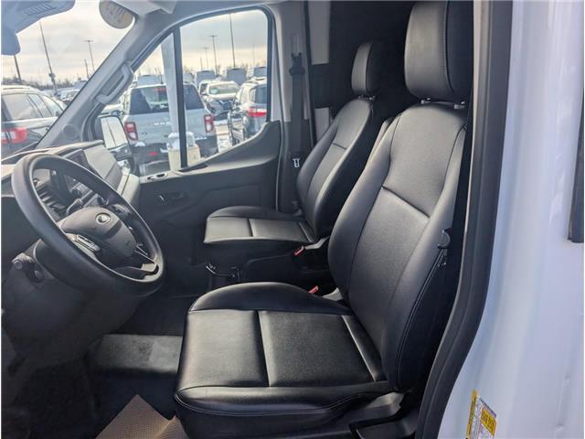 2025 Ford Transit-250 Cargo Base (Stk: 19454) in Calgary - Image 17 of 20 2025 Ford Transit-250 Cargo Base (Stk: 19454) in Calgary - Image 17 of 20