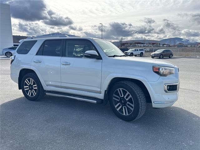 2016 Toyota 4Runner SR5 (Stk: X369732B) in Cranbrook - Image 14 of 20
