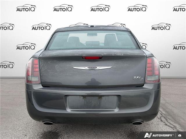 2014 Chrysler 300 S (Stk: T401A) in Grimsby - Image 6 of 17