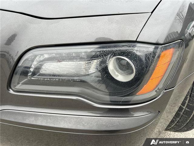 2014 Chrysler 300 S (Stk: T401A) in Grimsby - Image 9 of 17