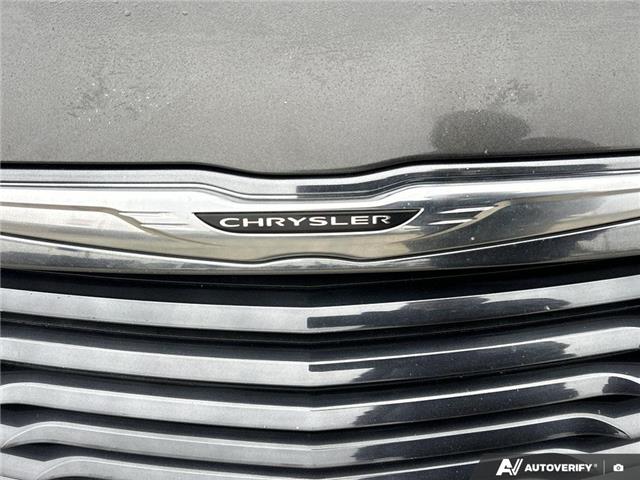 2014 Chrysler 300 S (Stk: T401A) in Grimsby - Image 10 of 17