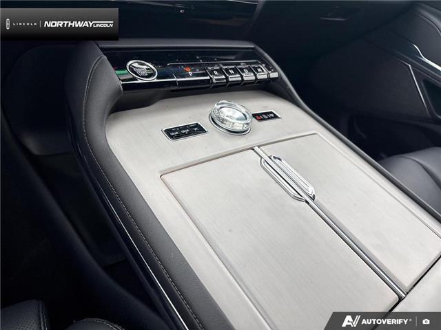 2026 Lincoln Navigator L Reserve (Stk: 6LN5200) in Brantford - Image 16 of 23